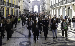 Desafio sobre Movimentação em Zona de Risco de Tsunami / Challenge on Movement in Tsunami Risk Area